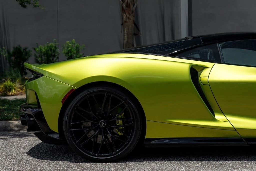 2023 McLaren GT - Image 13 of 31