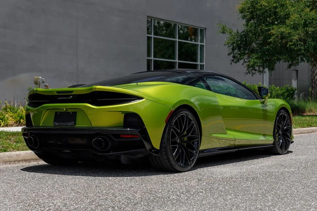 2023 McLaren GT - Image 9 of 31
