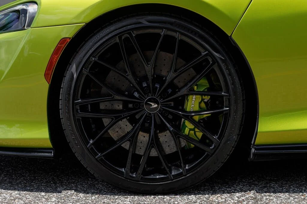 2023 McLaren GT - Image 25 of 31