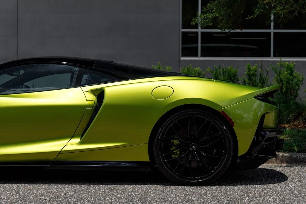 2023 McLaren GT - Image 23 of 31