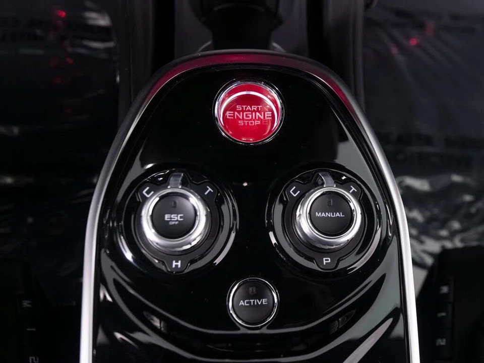 2023 McLaren GT - Image 21 of 31