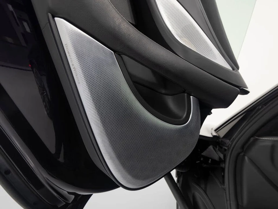 2023 McLaren GT - Image 13 of 31
