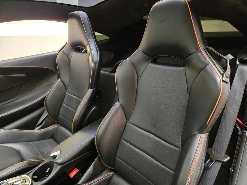 2023 McLaren GT - Image 29 of 31