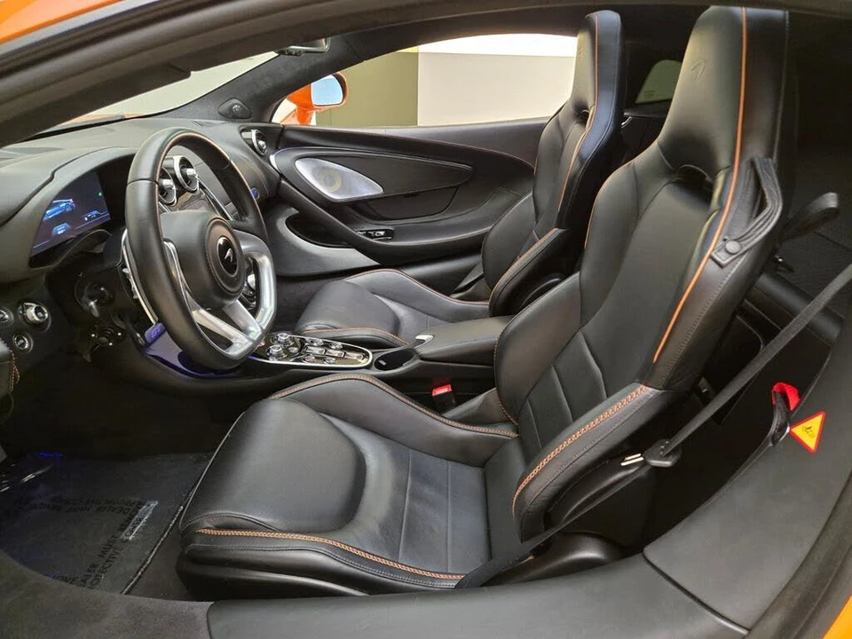 2023 McLaren GT - Image 17 of 31