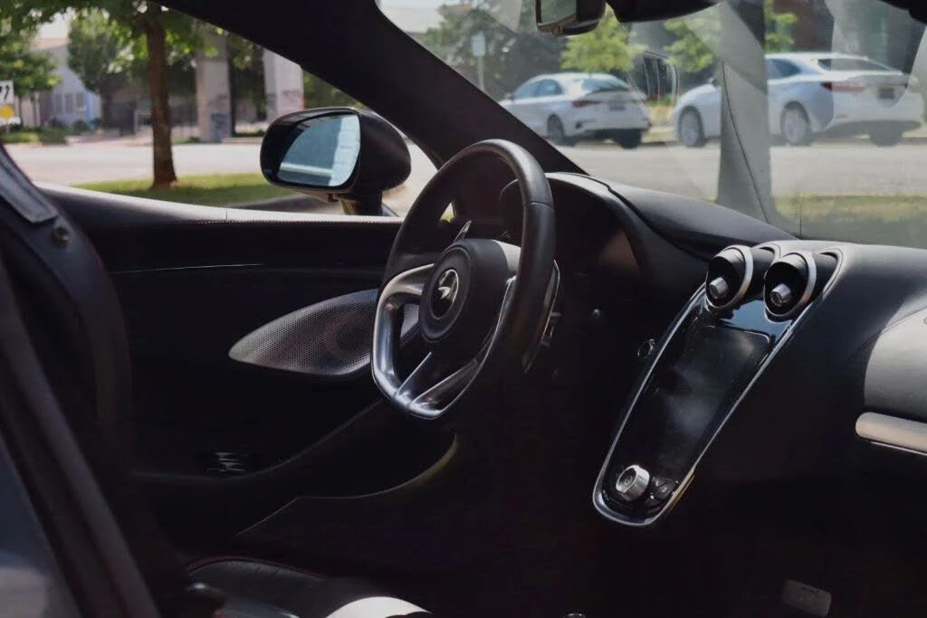 2023 McLaren GT - Image 14 of 16