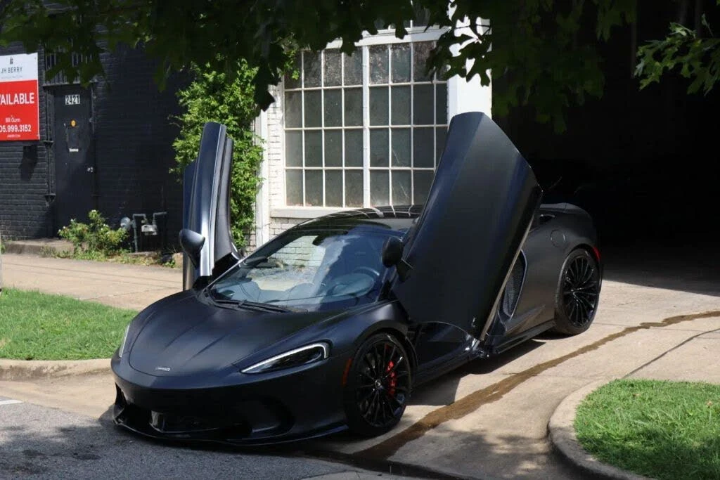 2023 McLaren GT - Image 2 of 16