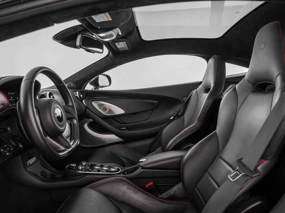 2023 McLaren GT - Image 24 of 31