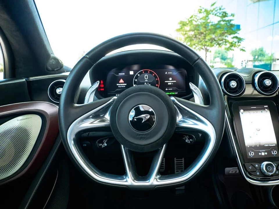 2023 McLaren GT - Image 27 of 31