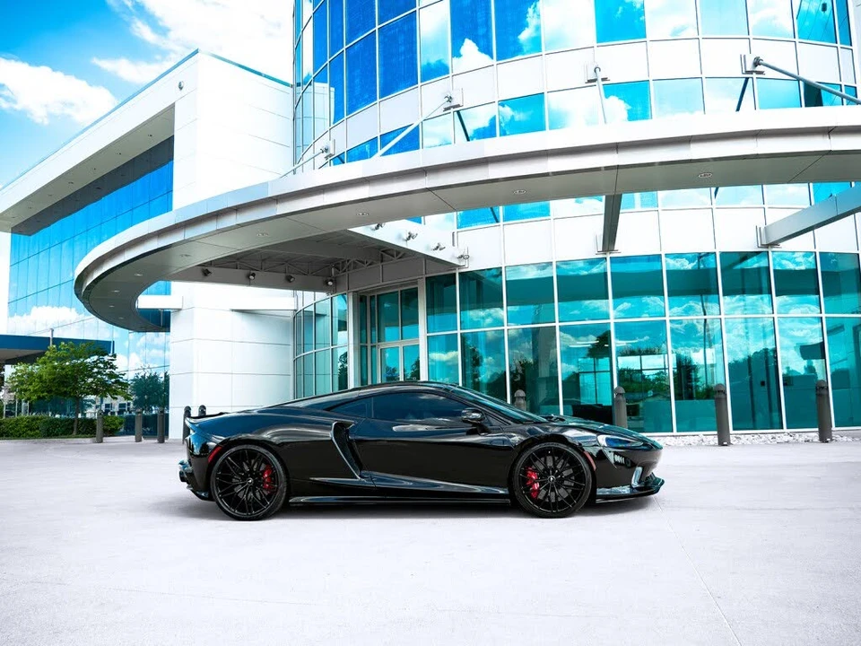 2023 McLaren GT - Image 6 of 31