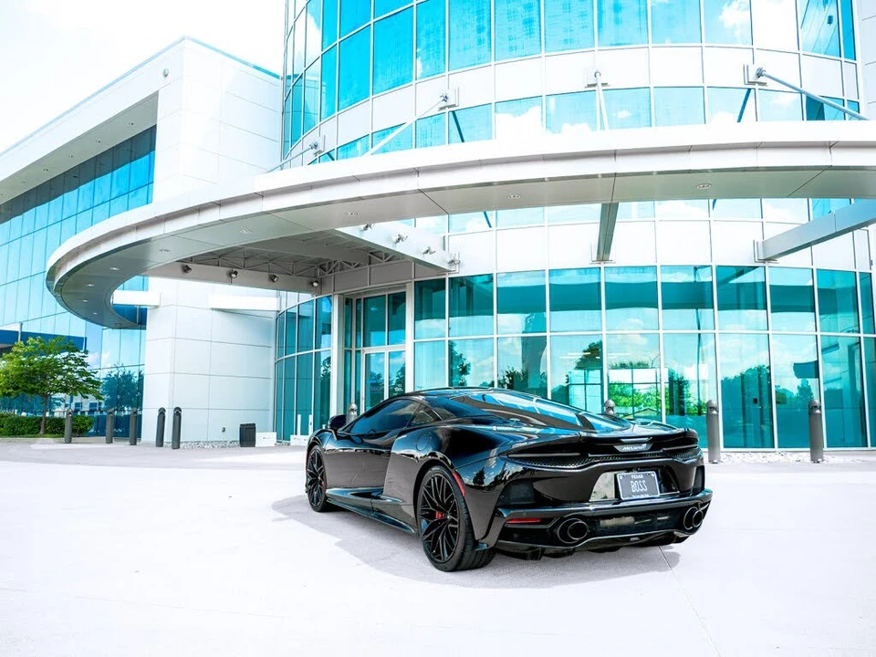2023 McLaren GT - Image 3 of 31