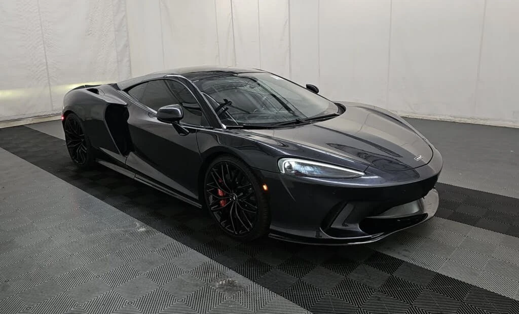 2023 McLaren GT - Image 2 of 4