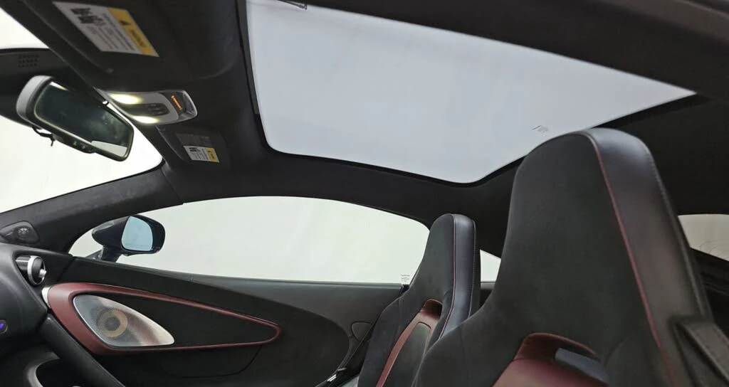 2023 McLaren GT - Image 4 of 4