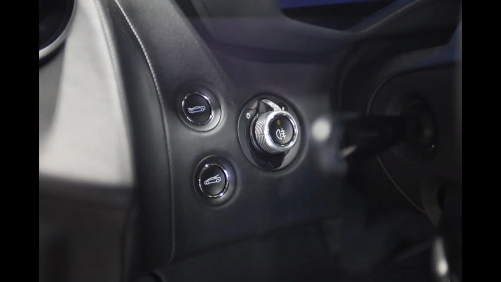 2023 McLaren GT - Image 20 of 31