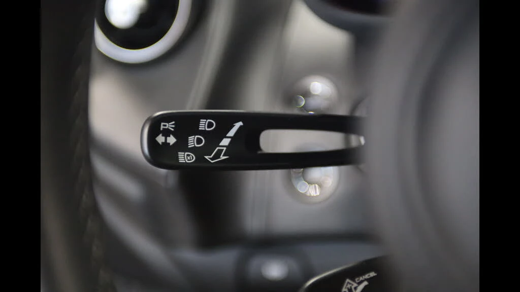 2023 McLaren GT - Image 22 of 31