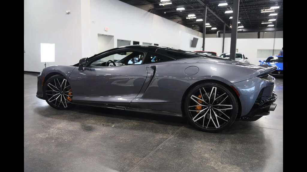 2023 McLaren GT - Image 10 of 31