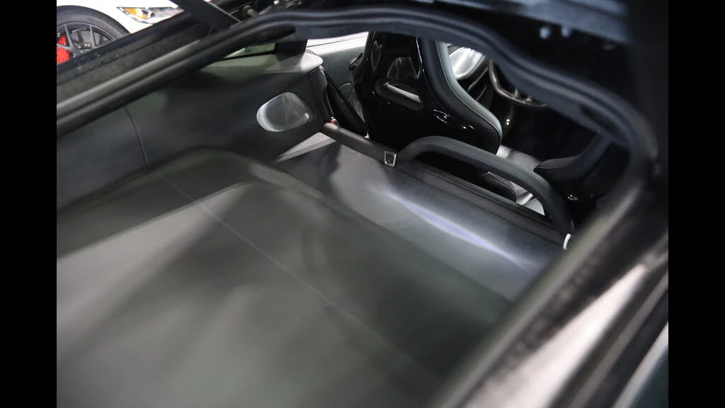 2023 McLaren GT - Image 8 of 31