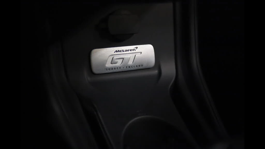 2023 McLaren GT - Image 30 of 31