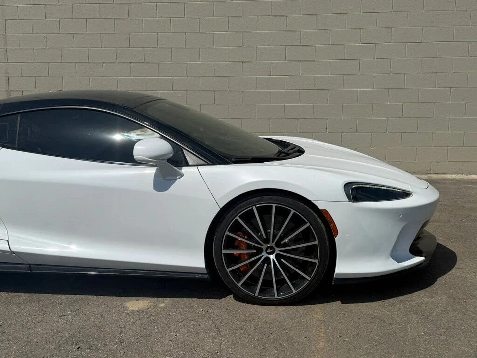 2023 McLaren GT - Image 14 of 27