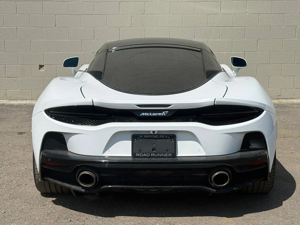 2023 McLaren GT - Image 9 of 27