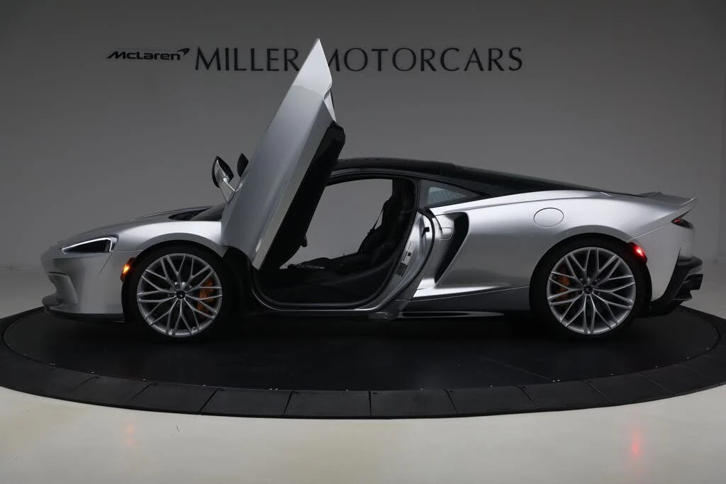 2023 McLaren GT - Image 17 of 31