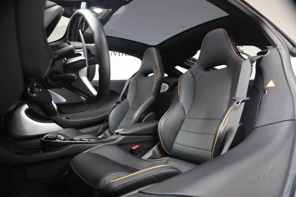 2023 McLaren GT - Image 24 of 31