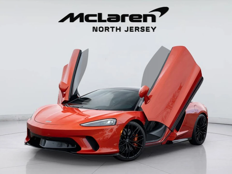 2023 McLaren GT - Image 2 of 31