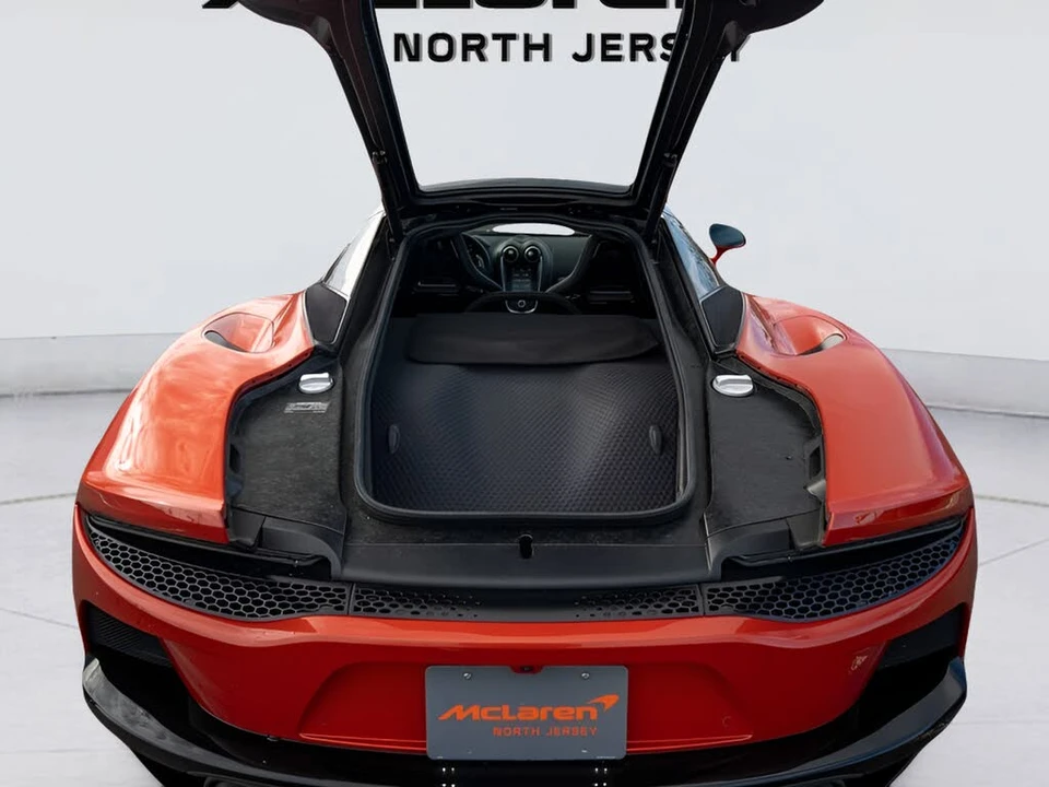 2023 McLaren GT - Image 30 of 31