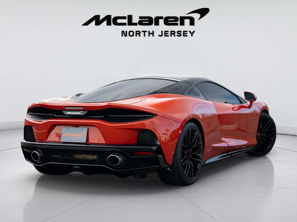 2023 McLaren GT - Image 10 of 31