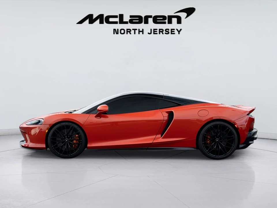 2023 McLaren GT - Image 3 of 31
