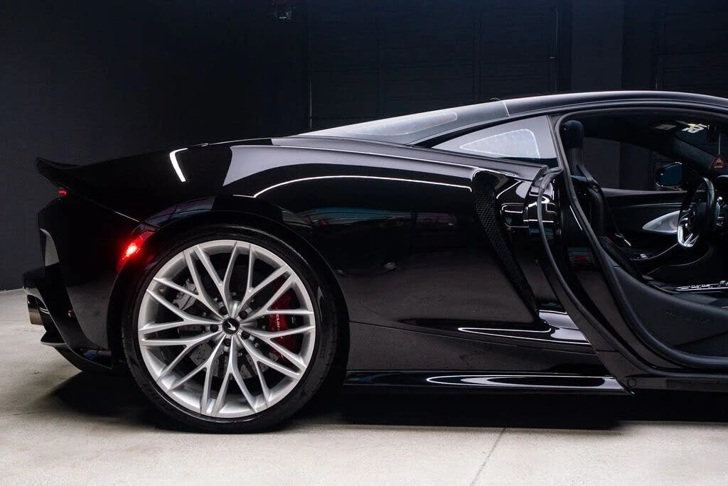 2023 McLaren GT - Image 20 of 31