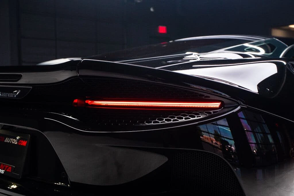 2023 McLaren GT - Image 21 of 31