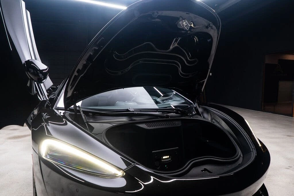 2023 McLaren GT - Image 8 of 31