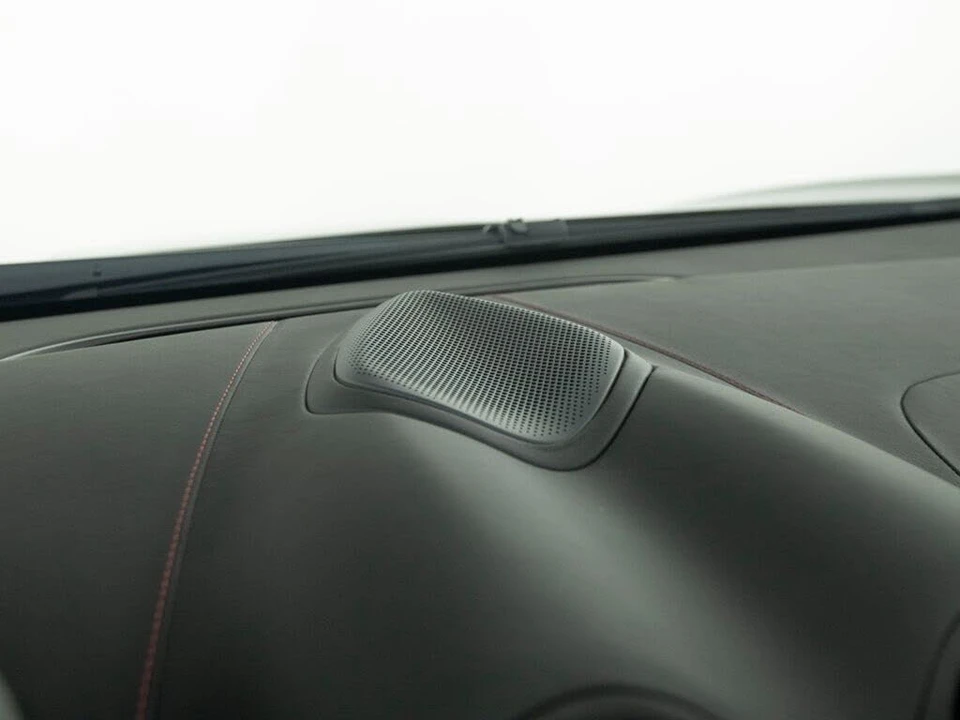 2023 McLaren GT - Image 20 of 31
