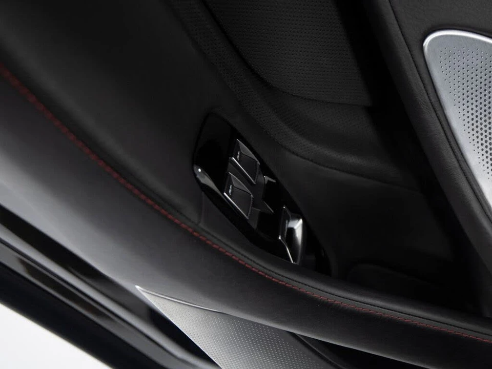 2023 McLaren GT - Image 13 of 31