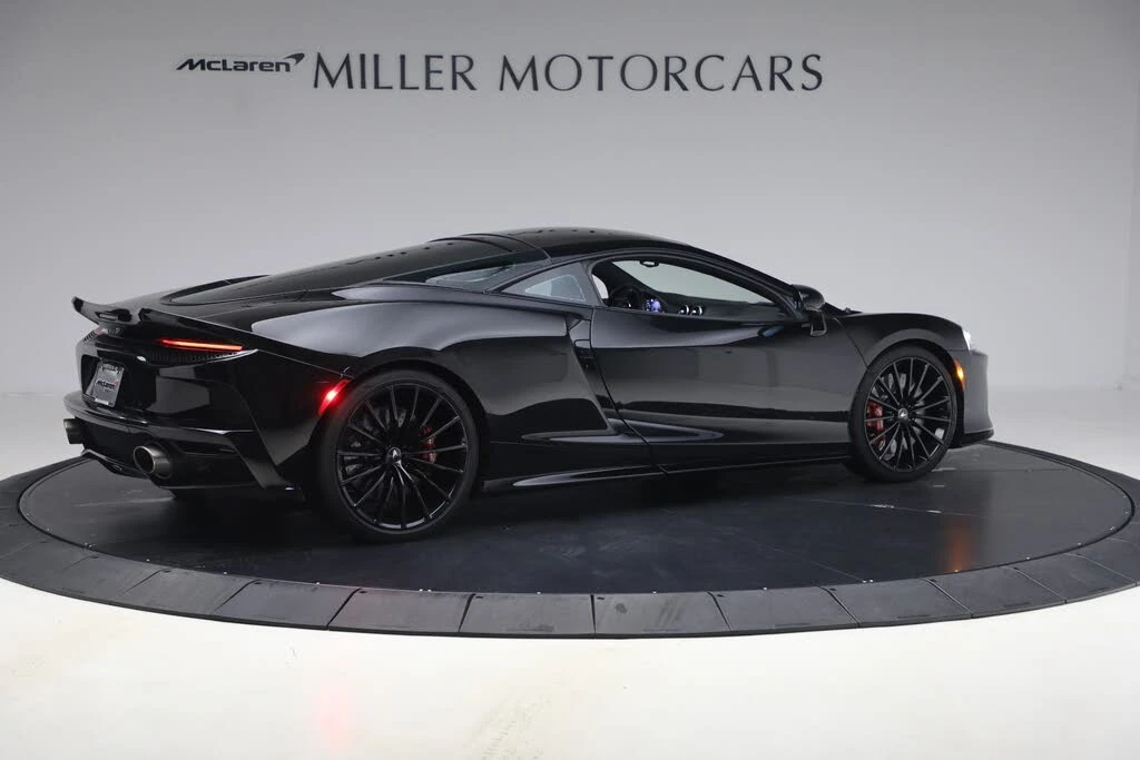 2023 McLaren GT - Image 8 of 31