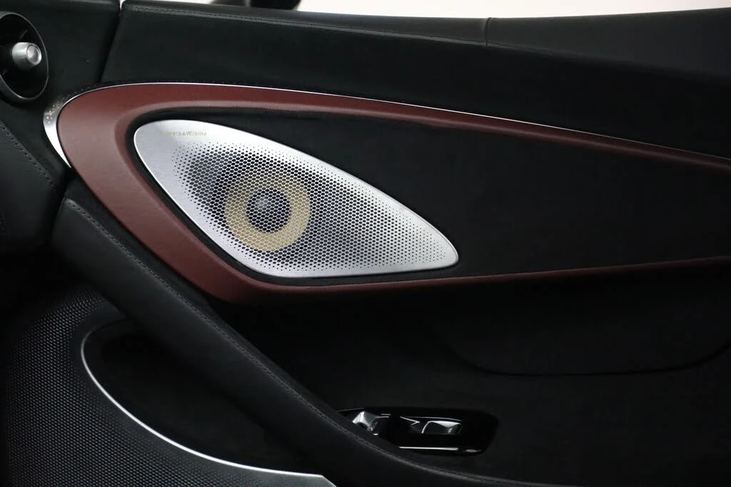 2023 McLaren GT - Image 27 of 31
