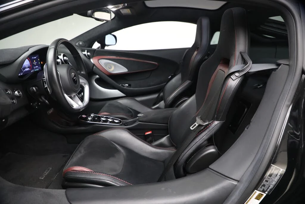 2023 McLaren GT - Image 22 of 31