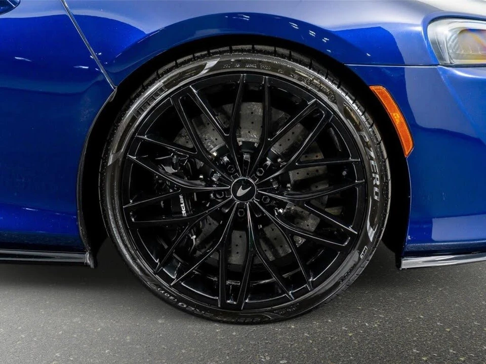 2023 McLaren GT - Image 7 of 31