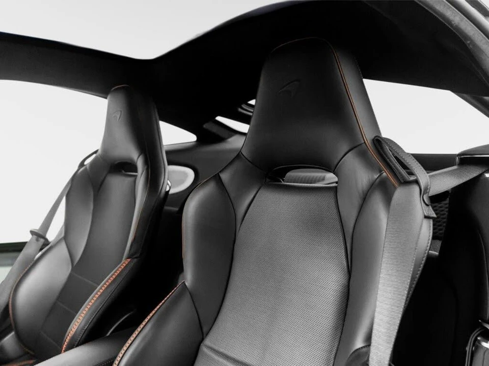 2023 McLaren GT - Image 3 of 31