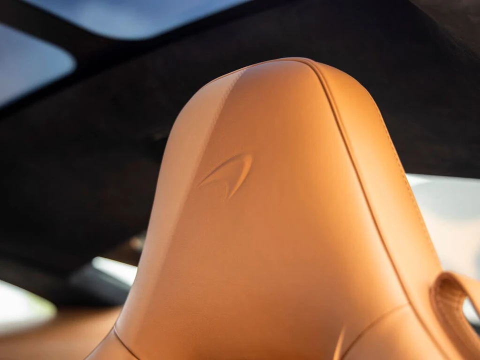 2023 McLaren GT - Image 26 of 31
