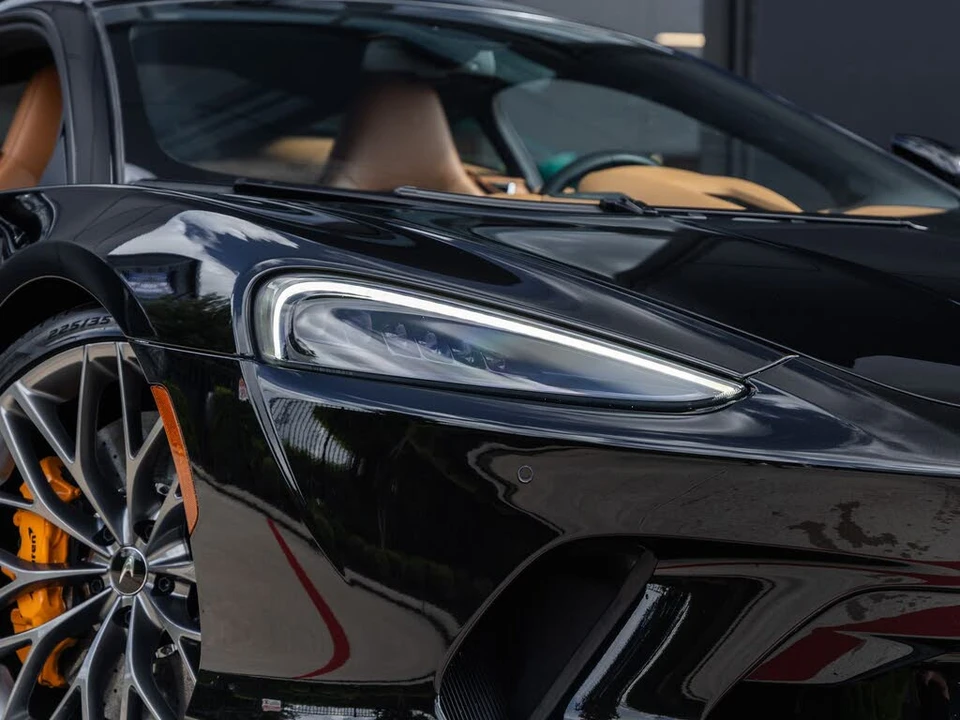 2023 McLaren GT - Image 17 of 31