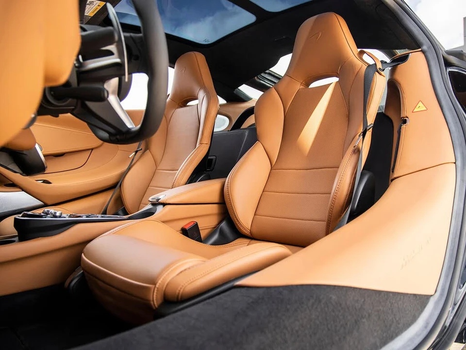 2023 McLaren GT - Image 25 of 31