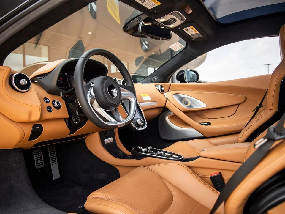 2023 McLaren GT - Image 27 of 31
