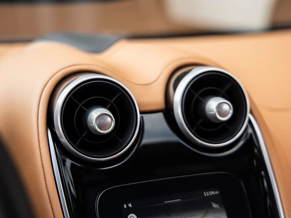 2023 McLaren GT - Image 31 of 31