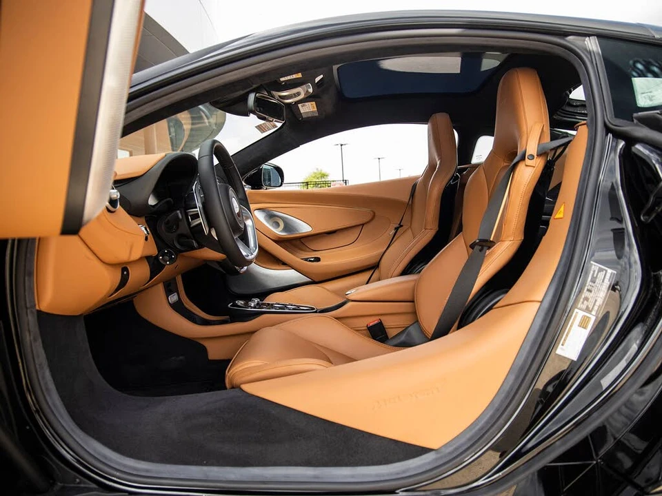 2023 McLaren GT - Image 22 of 31