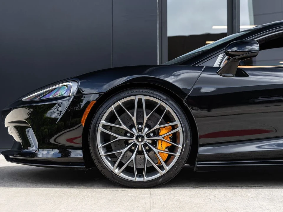 2023 McLaren GT - Image 12 of 31