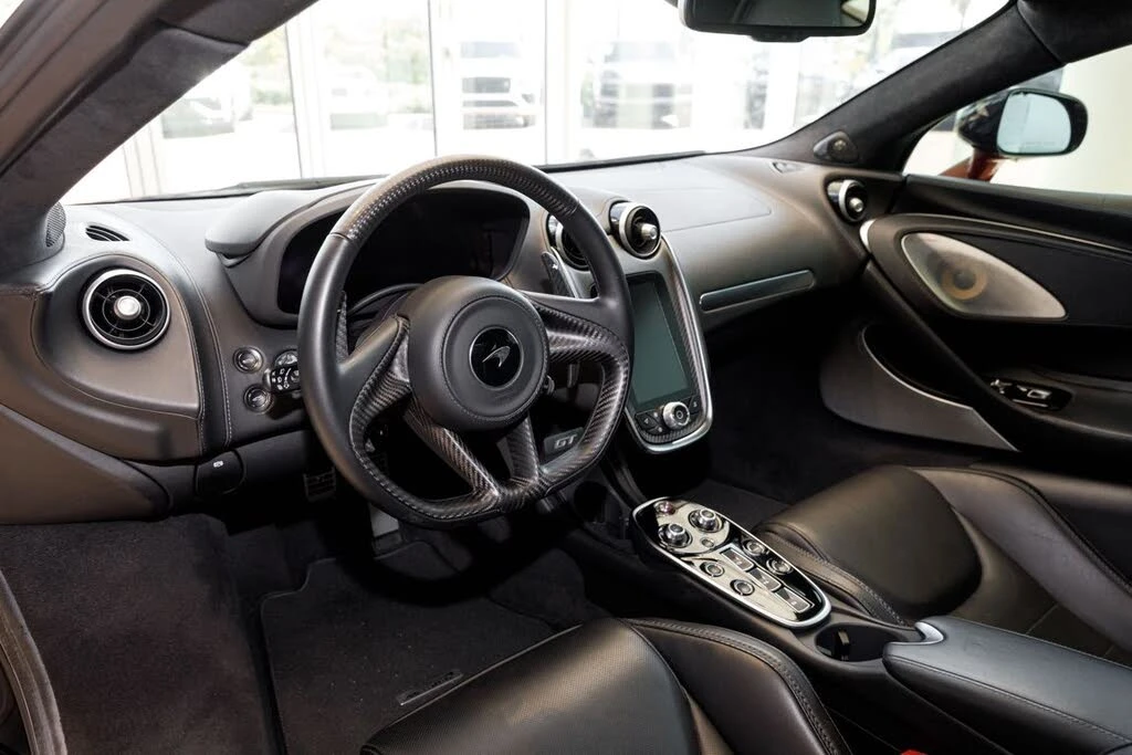 2023 McLaren GT - Image 23 of 31