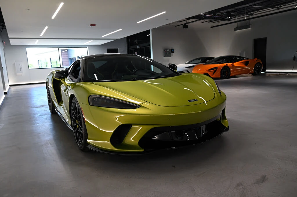 2023 McLaren GT - Image 4 of 20