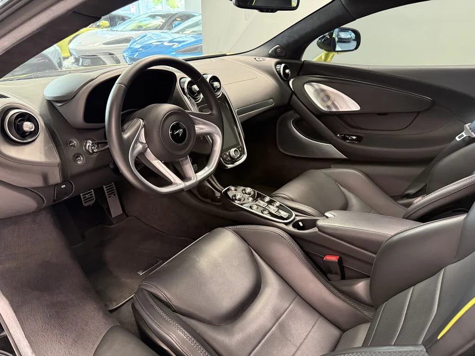 2023 McLaren GT - Image 2 of 20