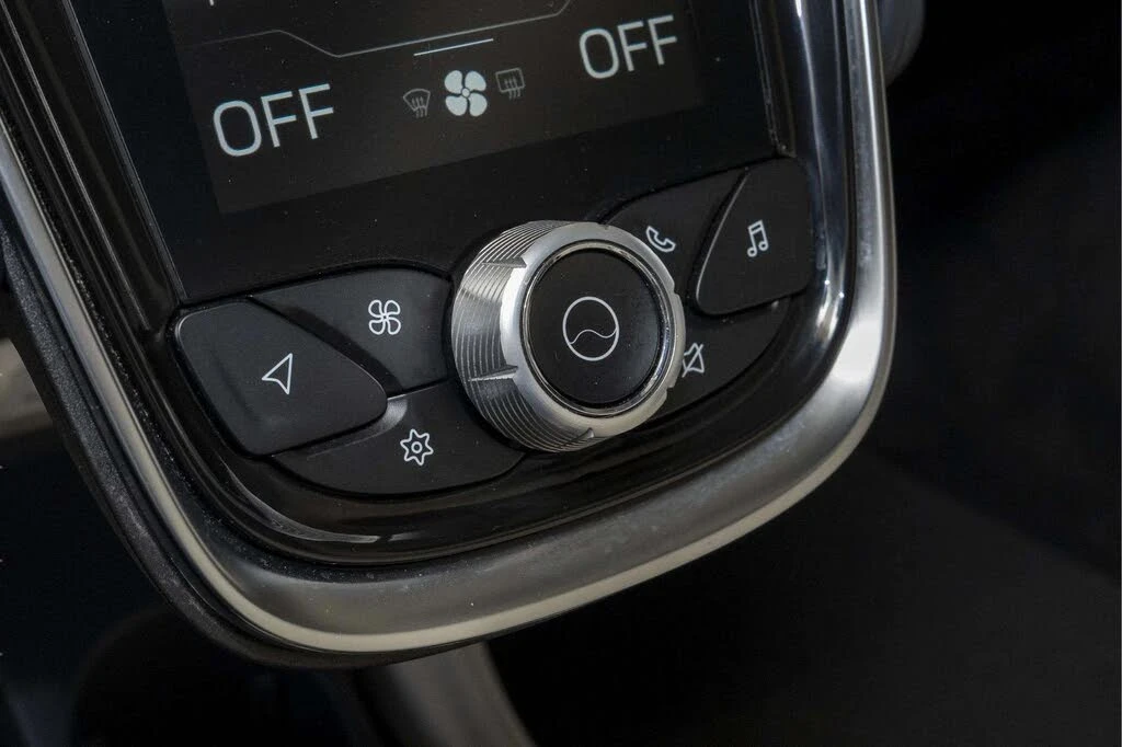 2023 McLaren GT - Image 28 of 31